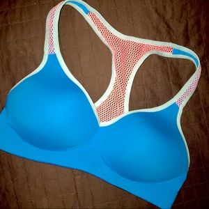 PINK YOGA Victoria’s Secret Push-up Sports Bra